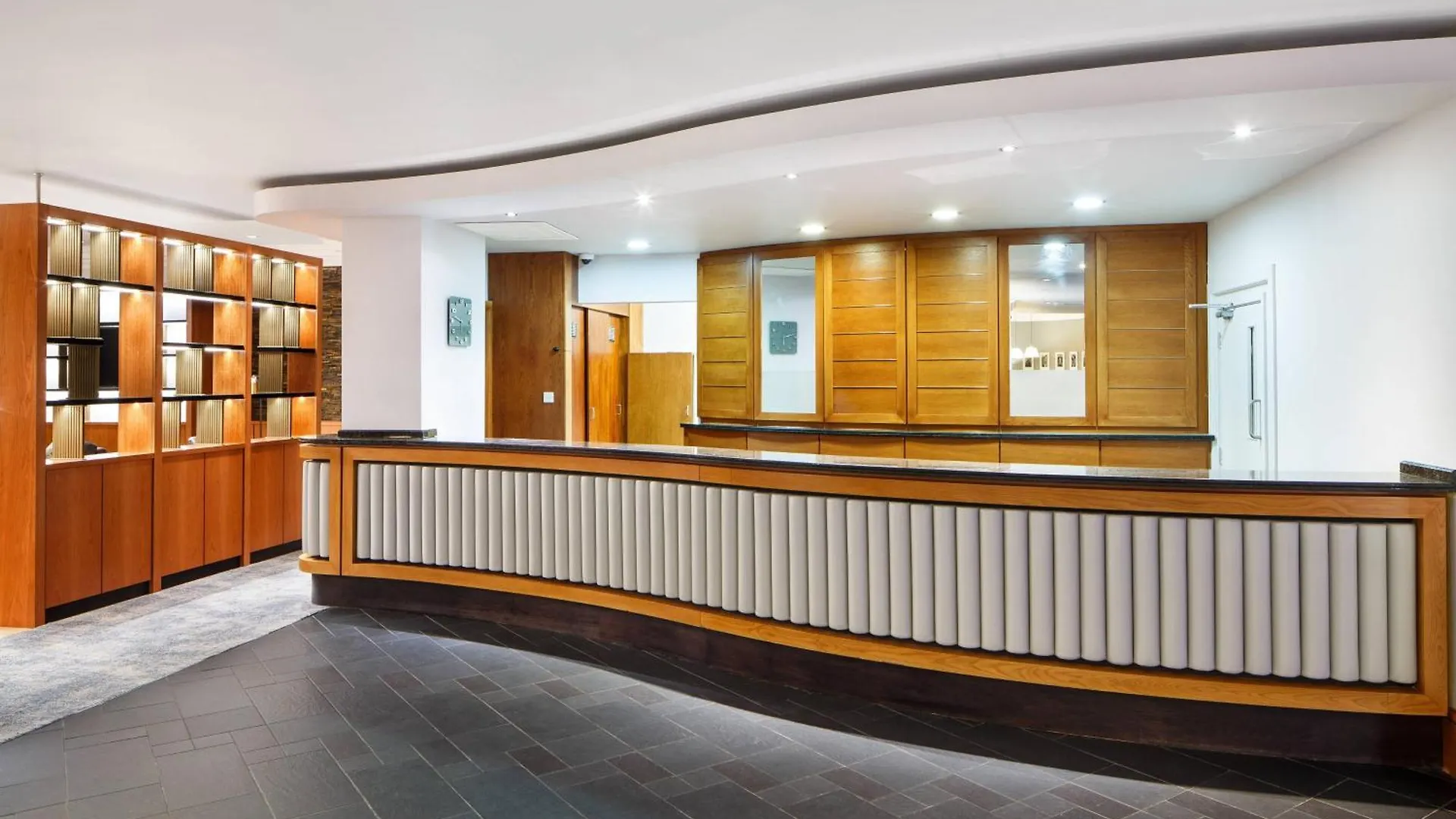 Delta Hotels By Marriott Cheltenham Chase